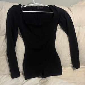 Elegant Black Long Sleeve Top